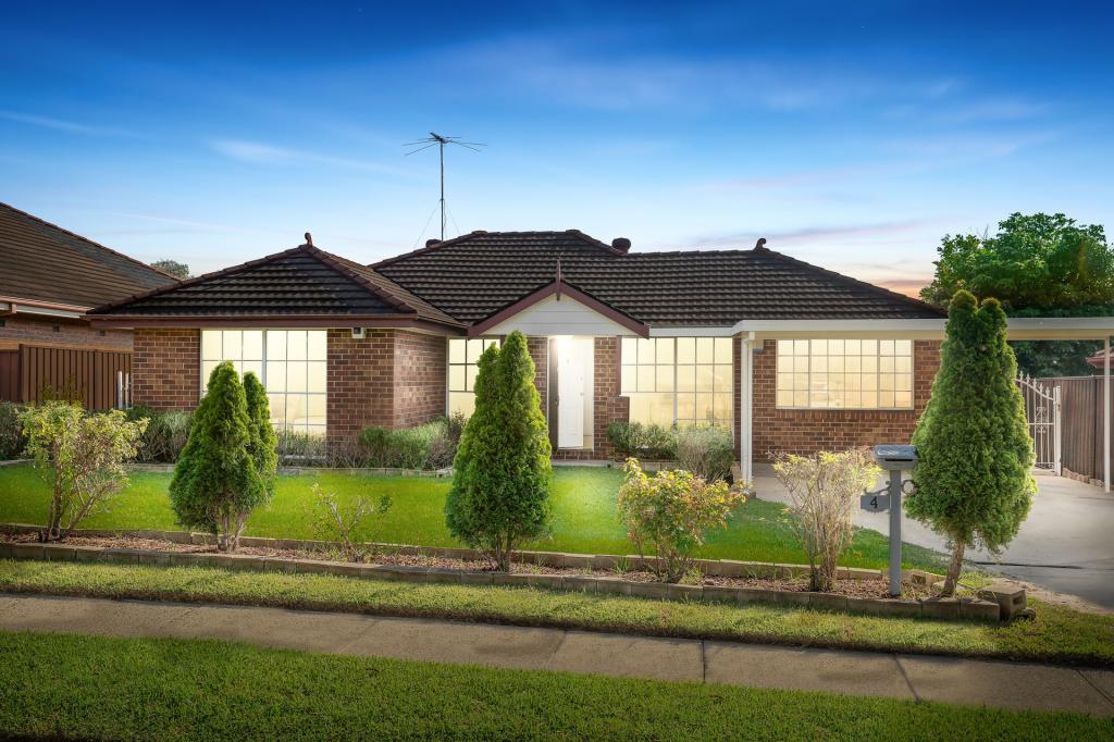 4 Oaktree Gr, Prospect, NSW 2148