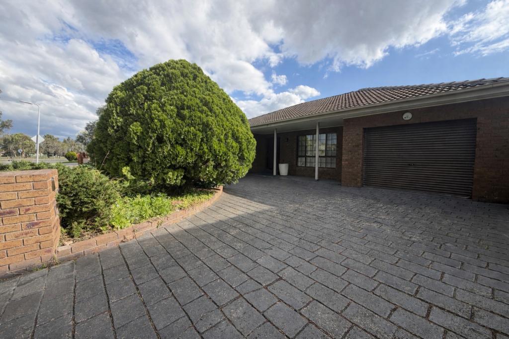 49 Wanaka Dr, Keilor Downs, VIC 3038