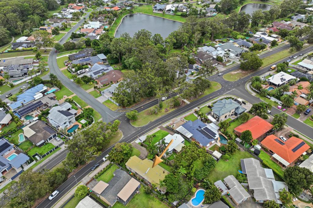 62 Karawatha Dr, Mountain Creek, QLD 4557