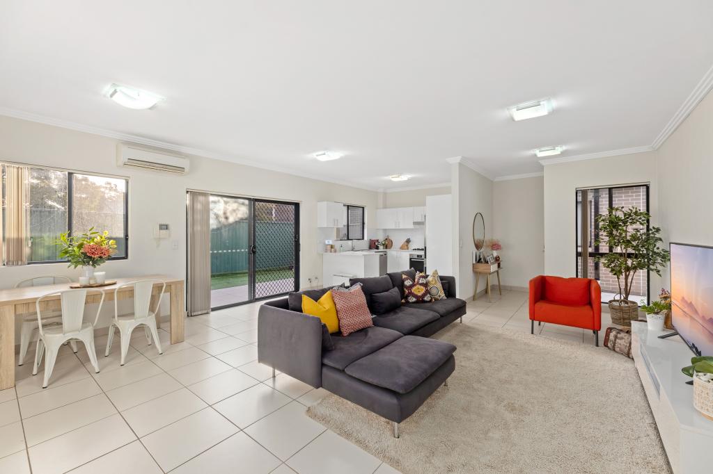 8/73-75 Acacia Rd, Kirrawee, NSW 2232