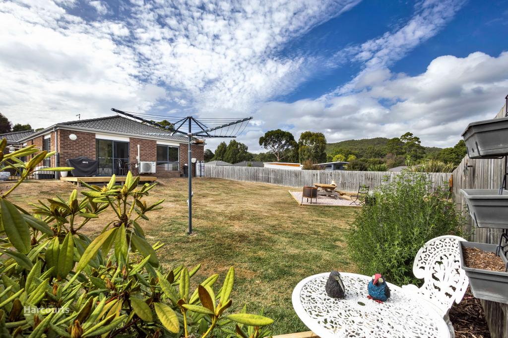 48 Berkshire Pde, Penguin, TAS 7316