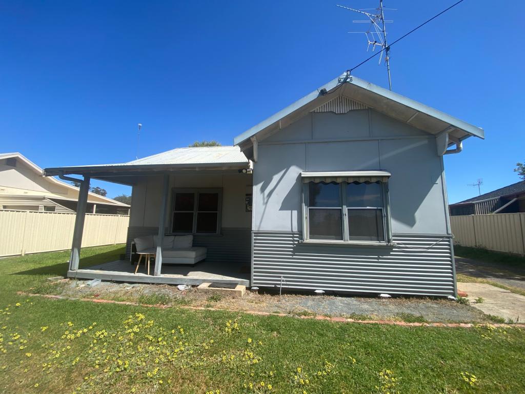 99 WILLIAM ST, COBRAM, VIC 3644