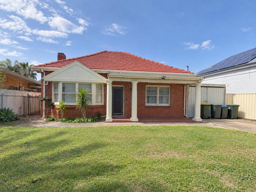 576 Military Rd, Largs North, SA 5016