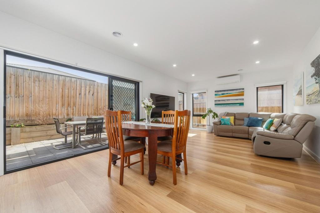 3/36 Eramosa Rd E, Somerville, VIC 3912