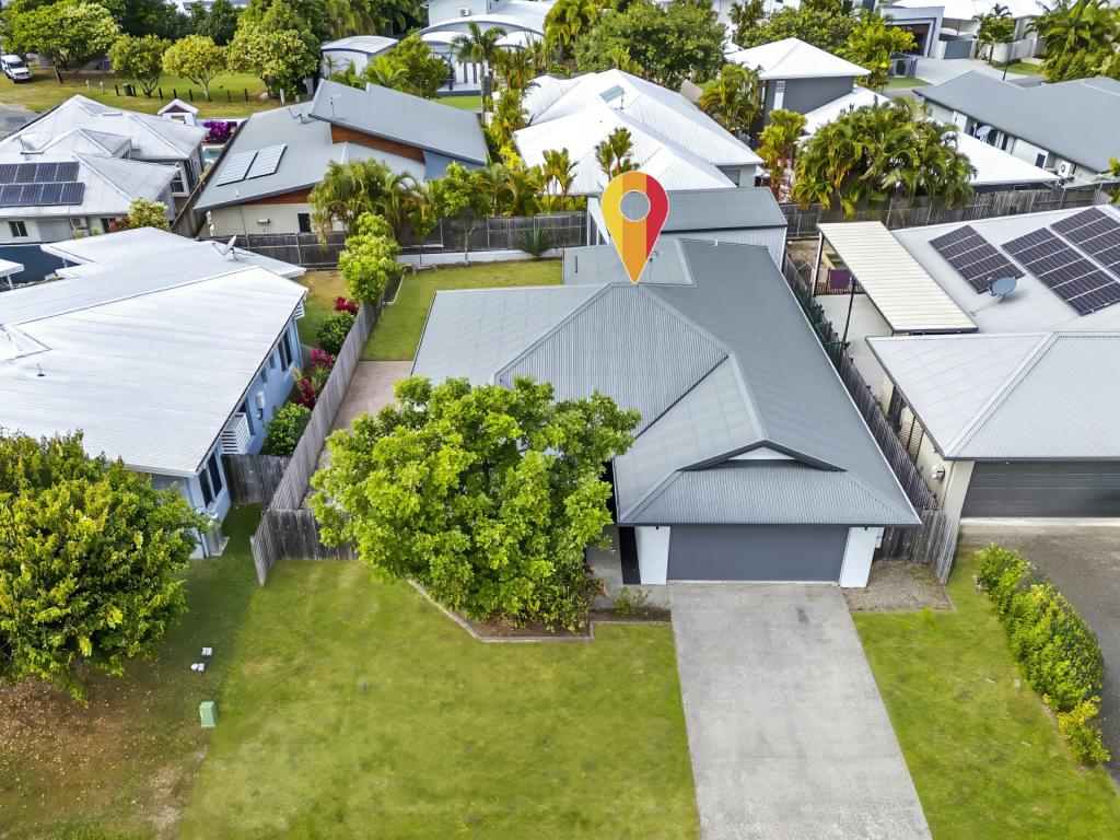 10 PACIFIC PL, TRINITY PARK, QLD 4879