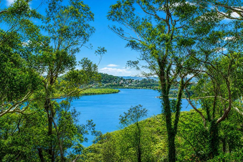 121 Empire Bay Dr, Empire Bay, NSW 2257