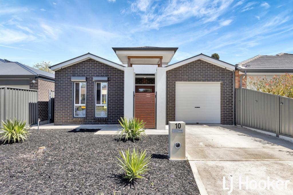 10 Chifley Ave, Hope Valley, SA 5090