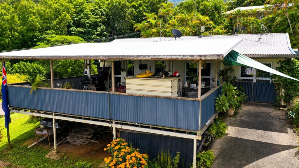 46 Maple Tce, Tully, QLD 4854