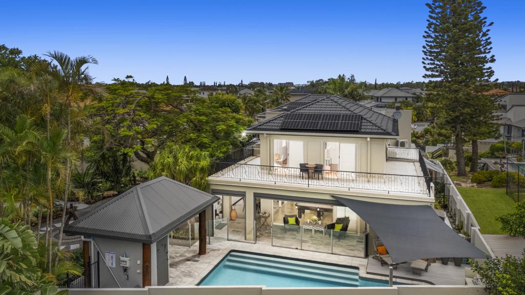 13 Cheval Ct, Benowa, QLD 4217