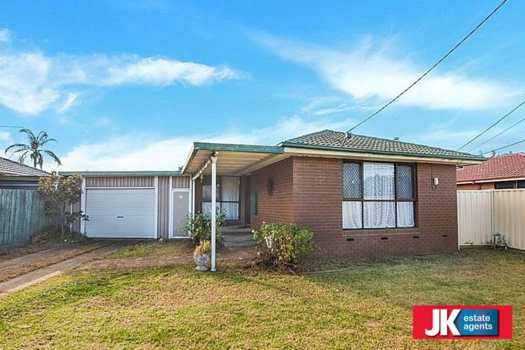 13 Tamarind Cres, Werribee, VIC 3030