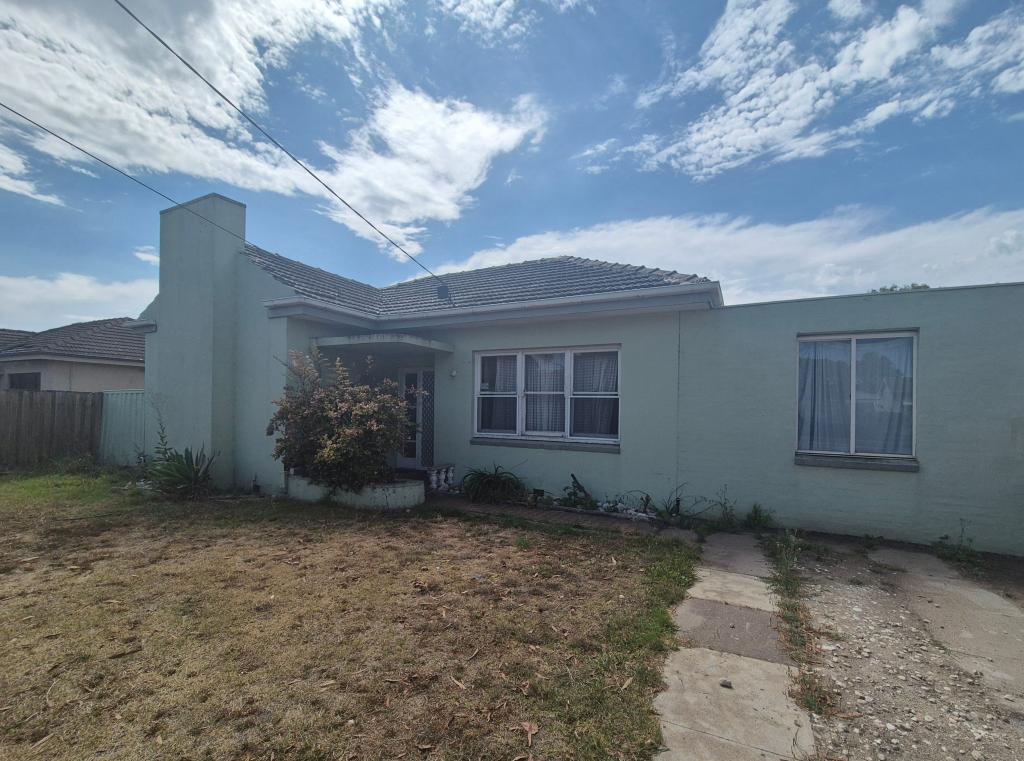 45 Townsend Rd, Whittington, VIC 3219