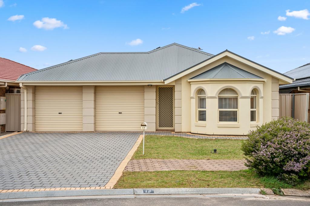 17 Dineen Rd, Parafield Gardens, SA 5107