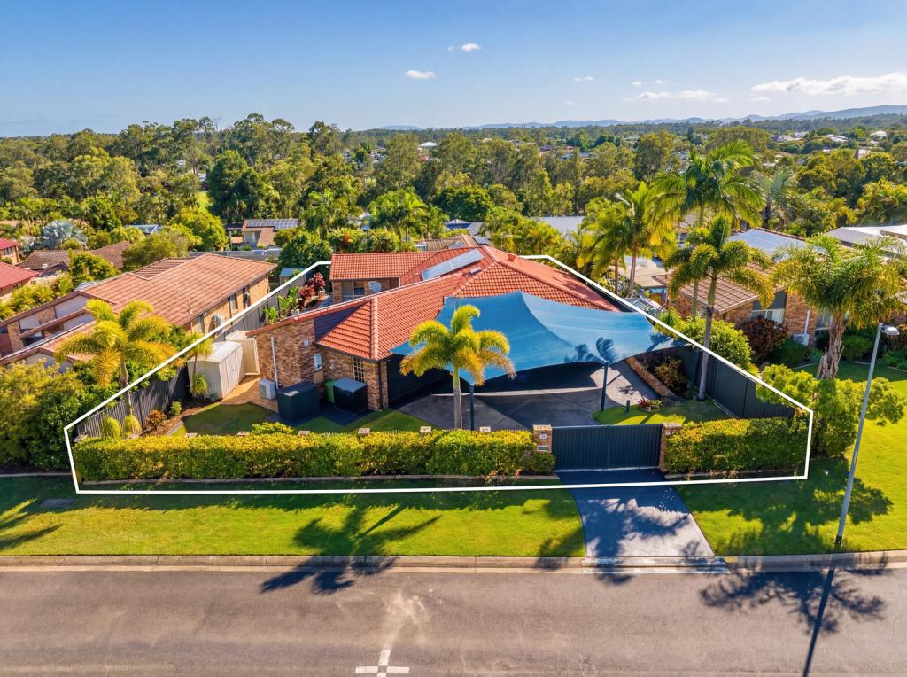 17 Crenshaw Ct, Parkwood, QLD 4214