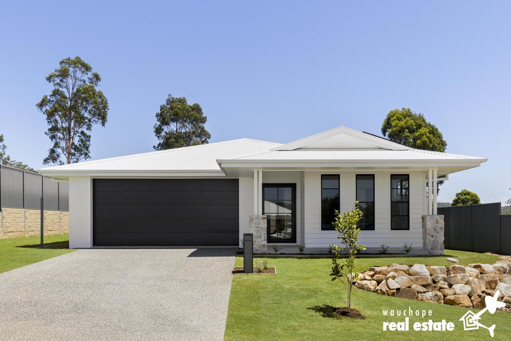 55 Acton St, Thrumster, NSW 2444