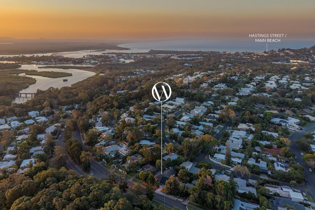 33 Leslie Dr, Noosa Heads, QLD 4567
