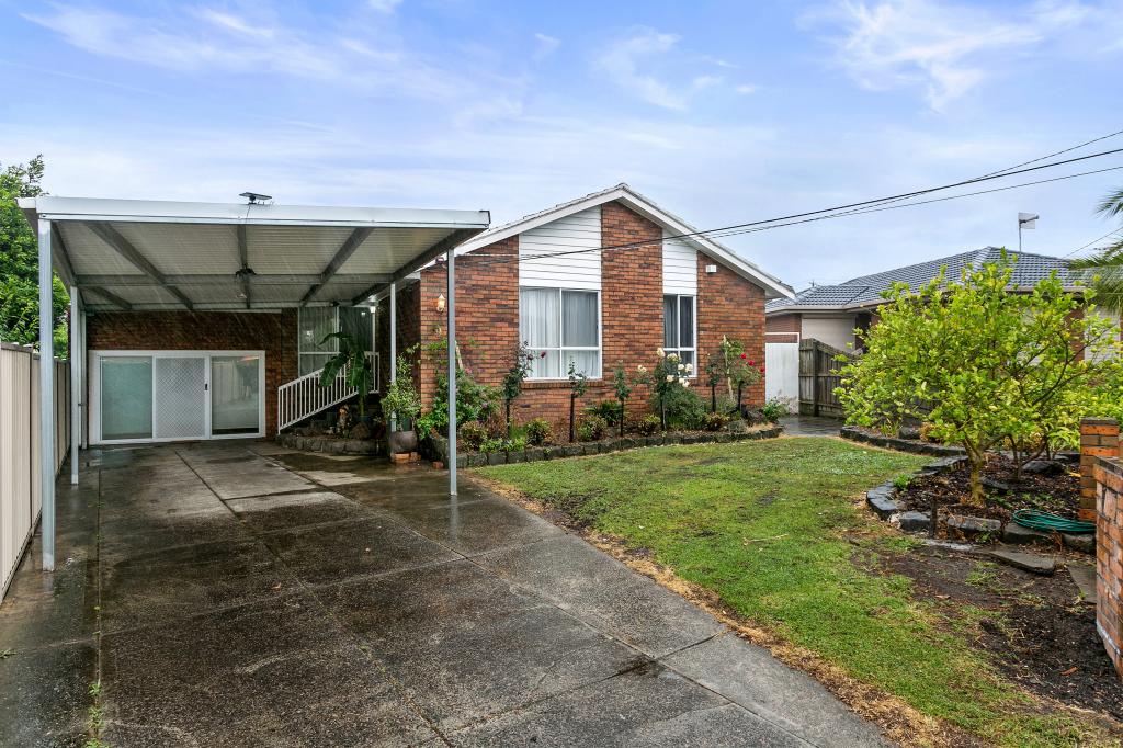 9 GUNSYND CL, THOMASTOWN, VIC 3074