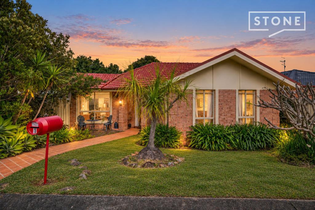 1 Hillmont Cl, Woongarrah, NSW 2259