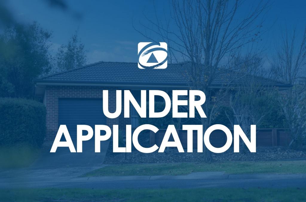32 Chestnut Ch, Pakenham, VIC 3810
