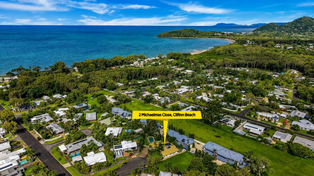 2 Michaelmas Cl, Clifton Beach, QLD 4879