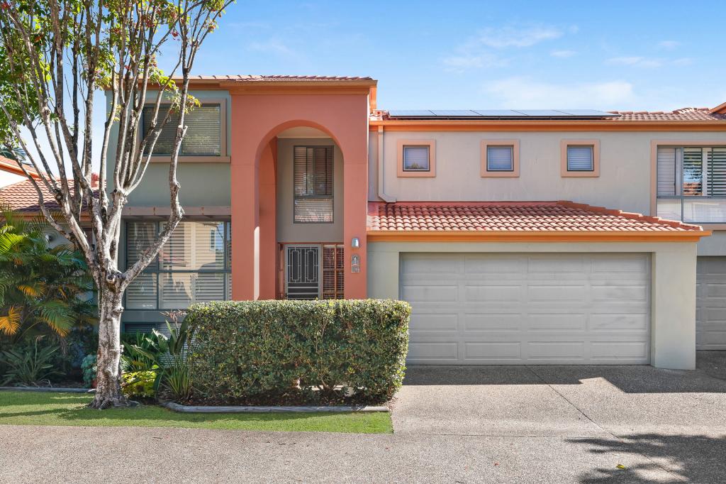 82/20 Fairway Dr, Clear Island Waters, QLD 4226