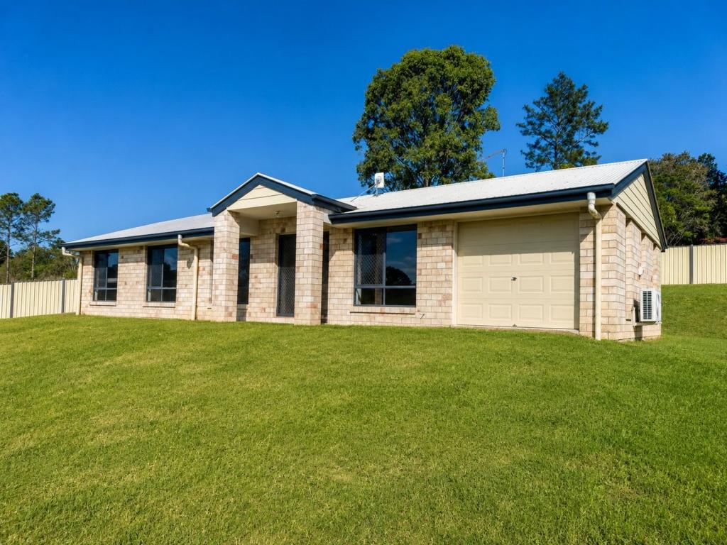 25a Sunbird Ct, Moorina, QLD 4506
