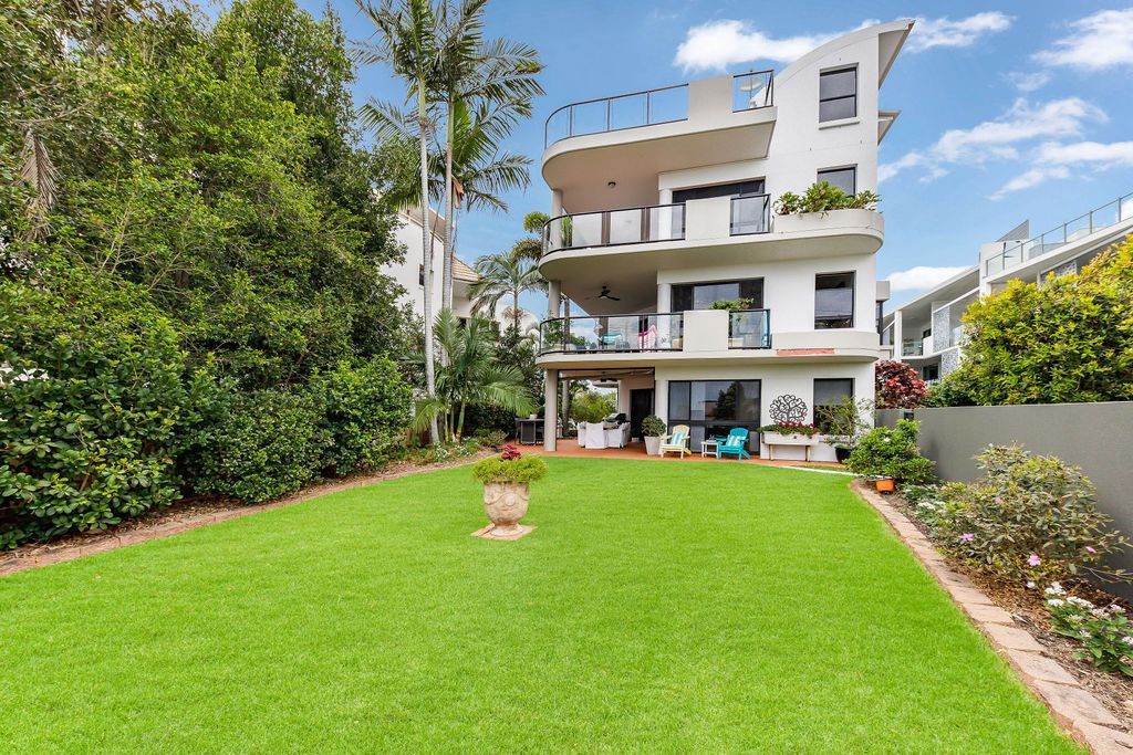 2/31 Buderim Ave, Mooloolaba, QLD 4557