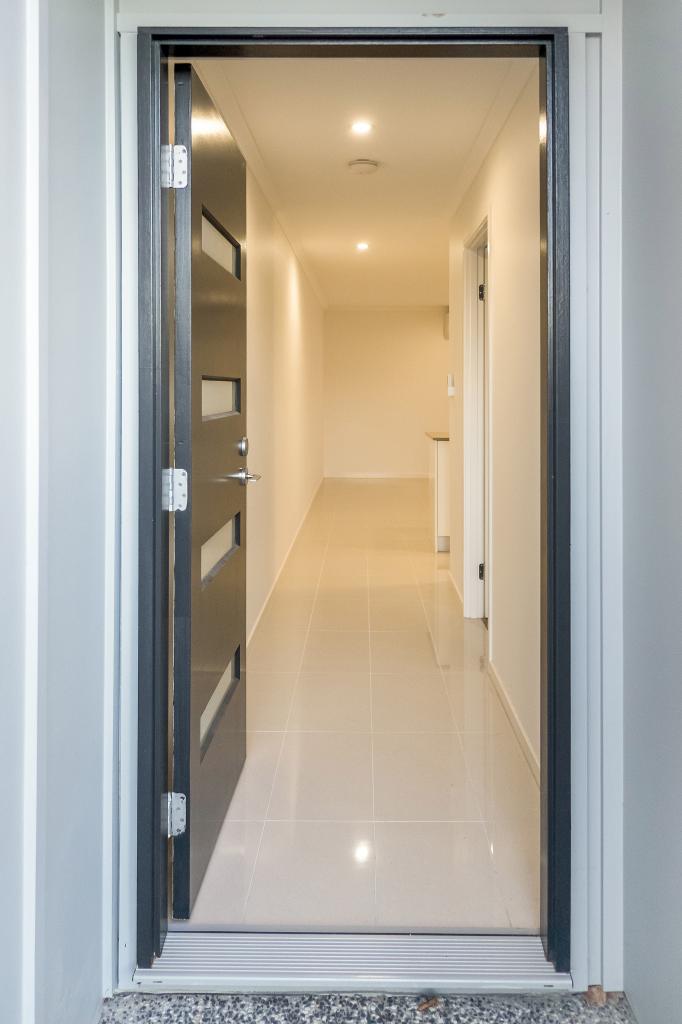 1/61 Adelaide Cct, Baringa, QLD 4551
