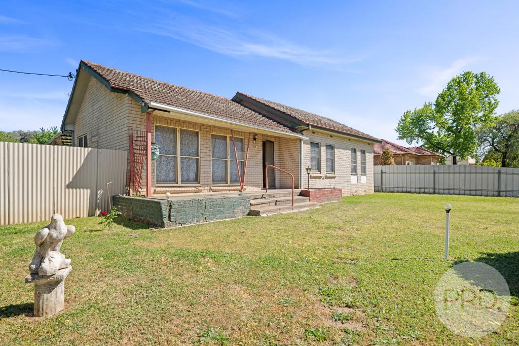 316 Lake Albert Rd, Kooringal, NSW 2650