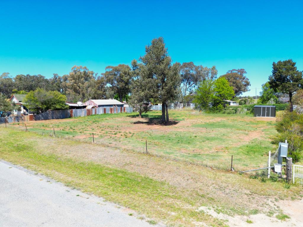 46-48 DEVLIN ST, MATONG, NSW 2652