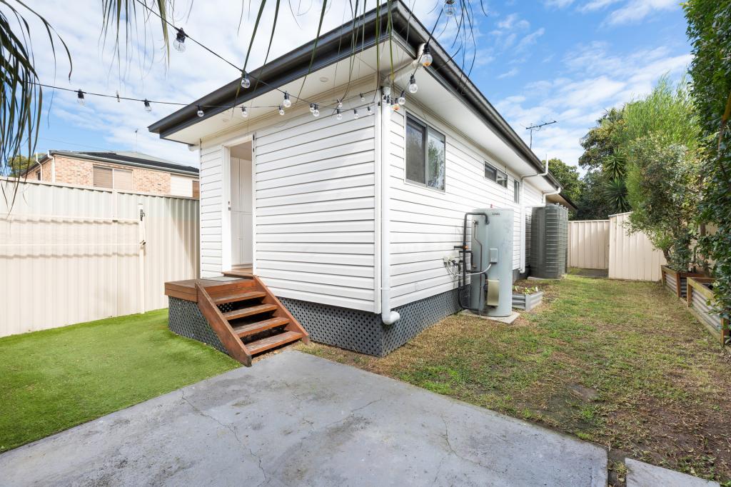 FLAT 243A BOX RD, SYLVANIA, NSW 2224