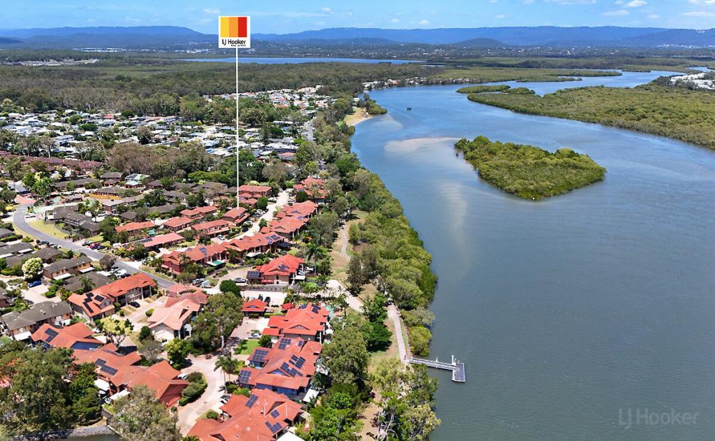 243/125 Hansford Rd, Coombabah, QLD 4216