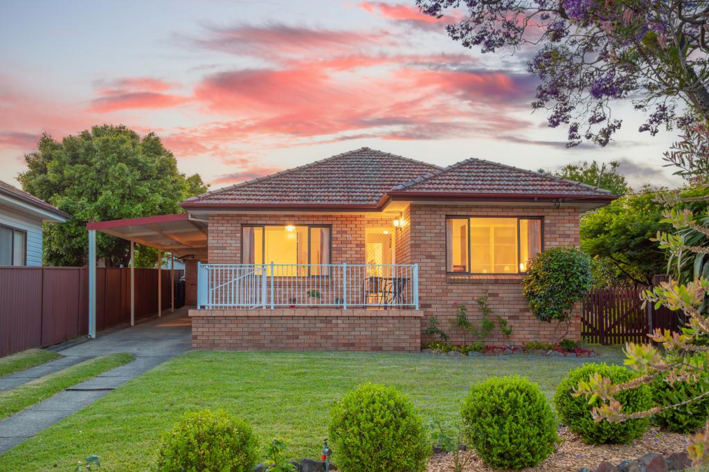 16 Andrew Pl, Girraween, NSW 2145