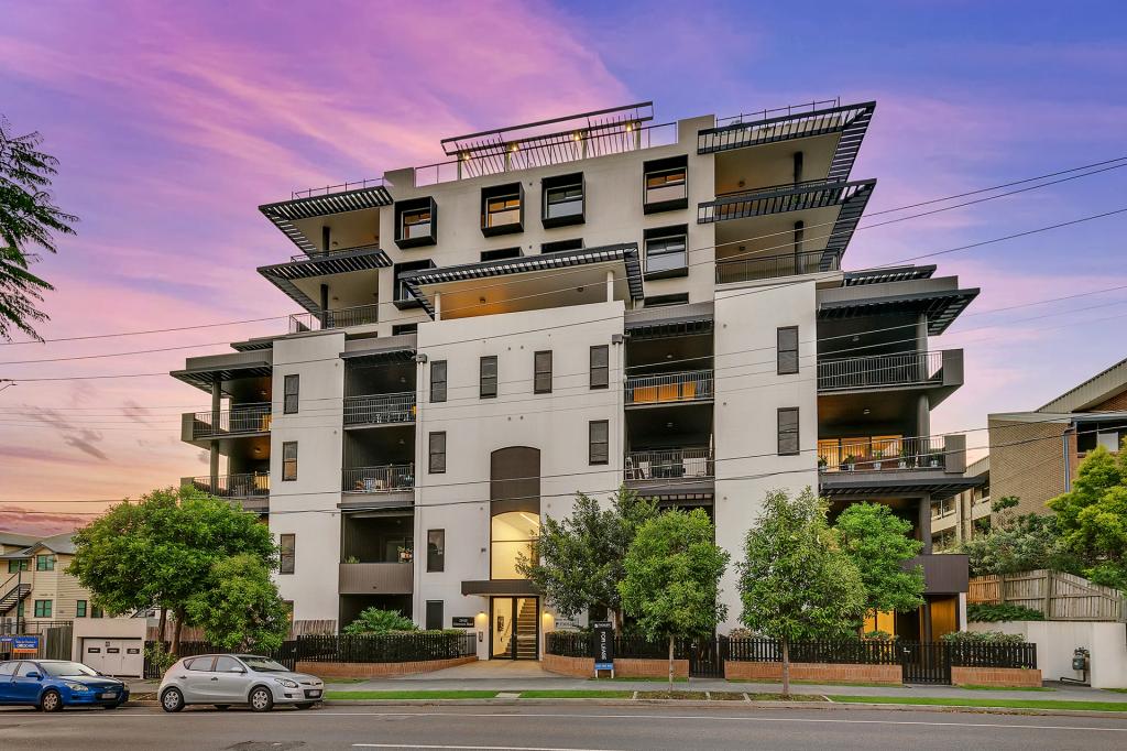 104/133 Clarence Rd, Indooroopilly, QLD 4068