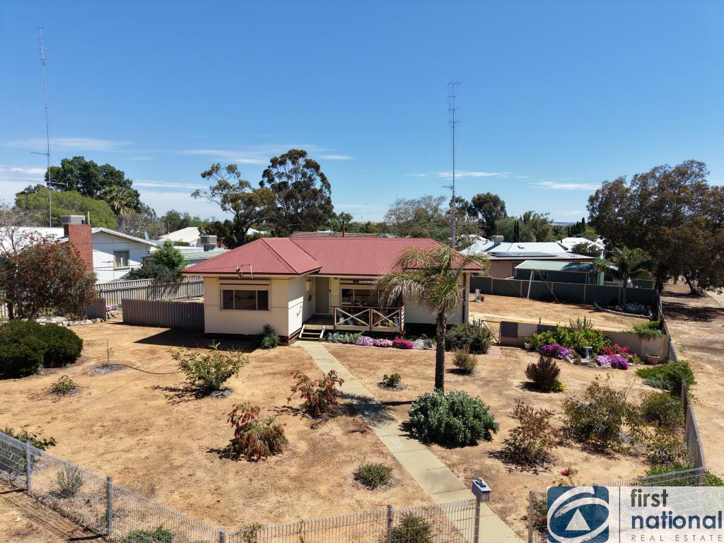 81 Mitchell St, Cunderdin, WA 6407