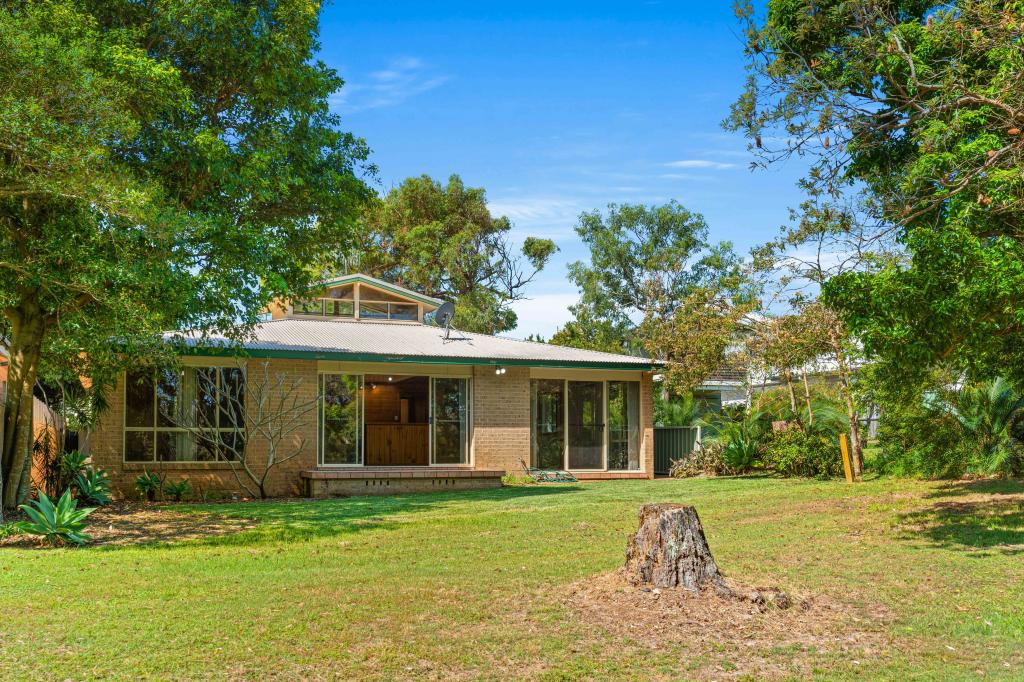 21a Lake St, North Avoca, NSW 2260