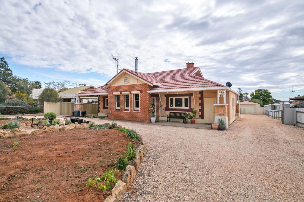 14 Pascoe Tce, Barmera, SA 5345