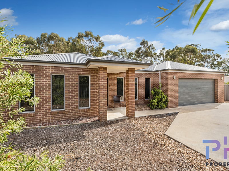 2/161a Simpsons Rd, Eaglehawk, VIC 3556