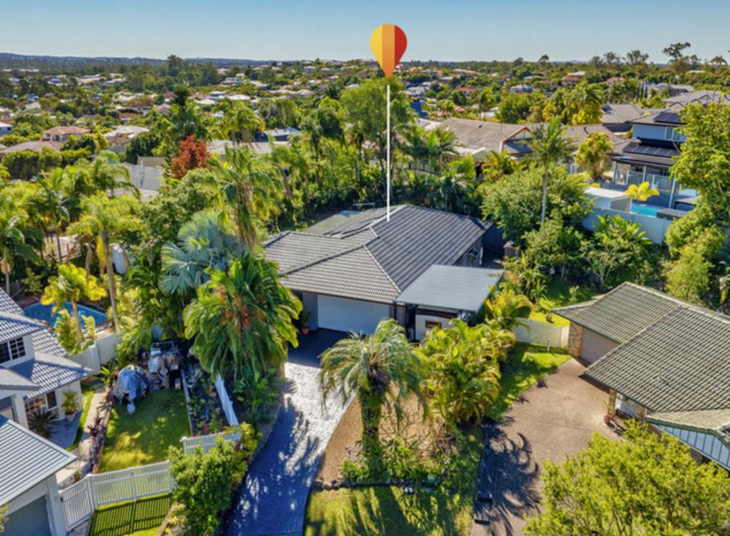 16 Yarraglen Pl, Parkwood, QLD 4214