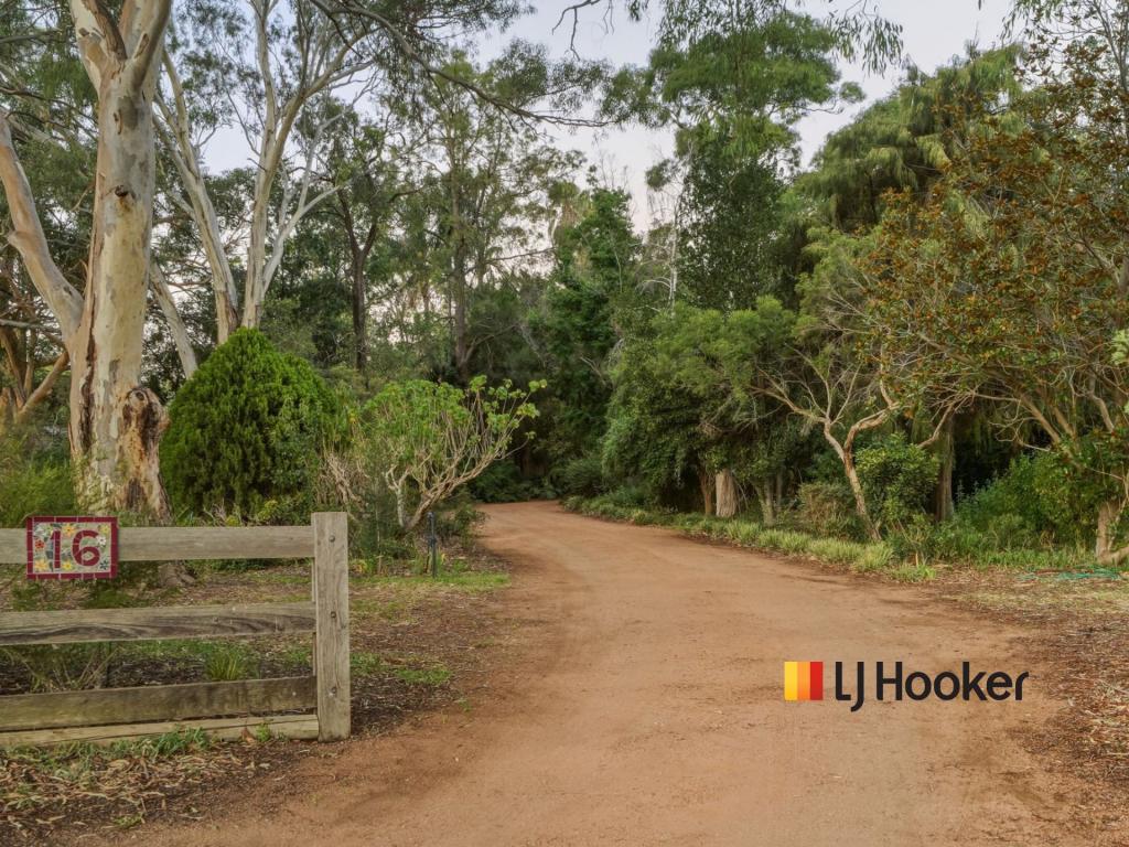 16 Warren Rd, Narromine, NSW 2821
