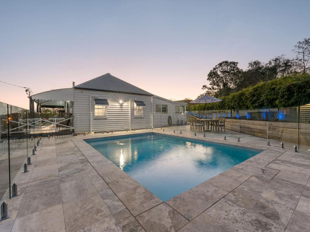 83 Darling St W, West Ipswich, QLD 4305