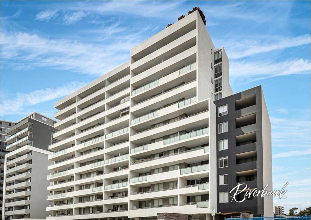 107/24 Dressler Ct, Merrylands, NSW 2160