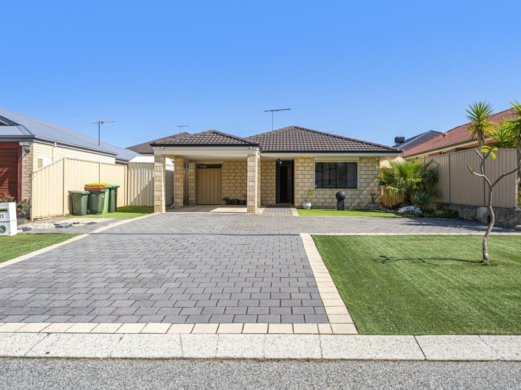 21 Dewsbury Dr, Bertram, WA 6167