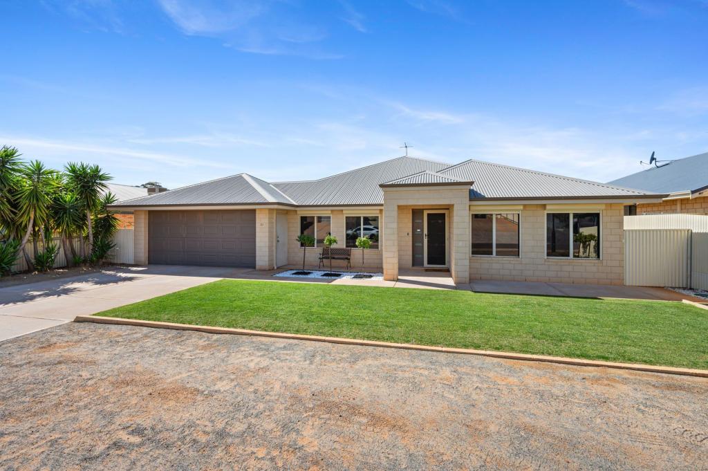 30 Tindals Cres, Hannans, WA 6430