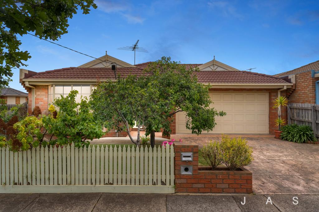 8 TOWNSING CT, ALTONA MEADOWS, VIC 3028