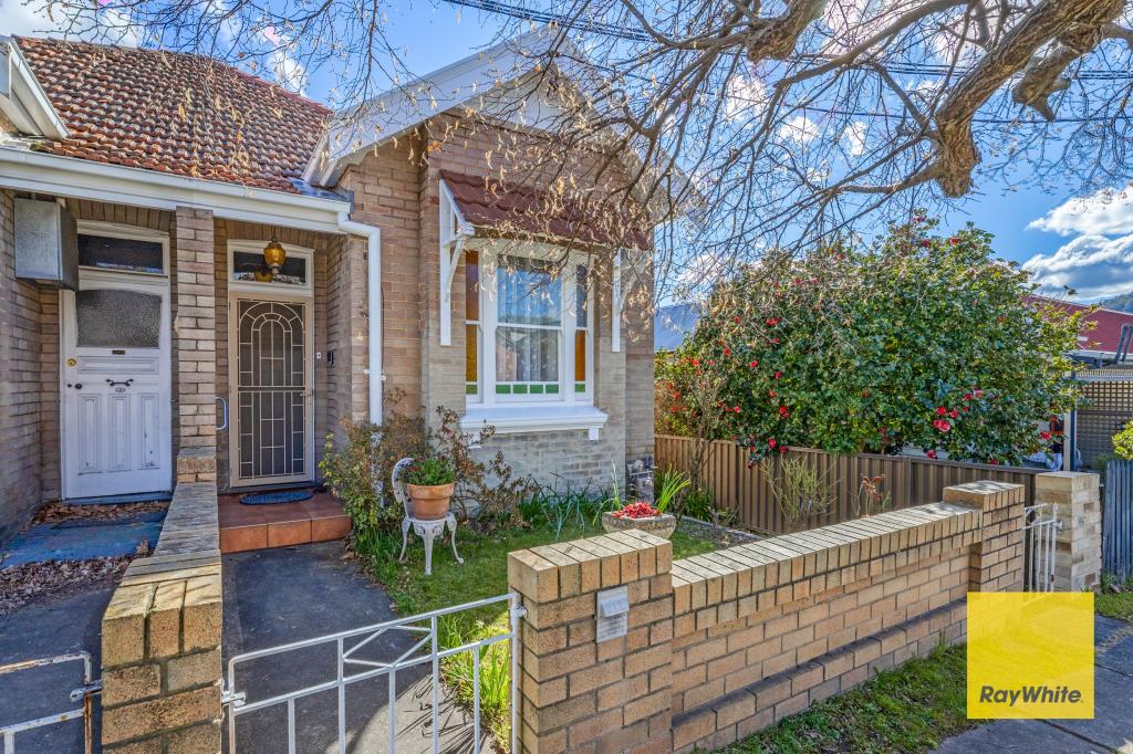 4 Laurence St, Lithgow, NSW 2790