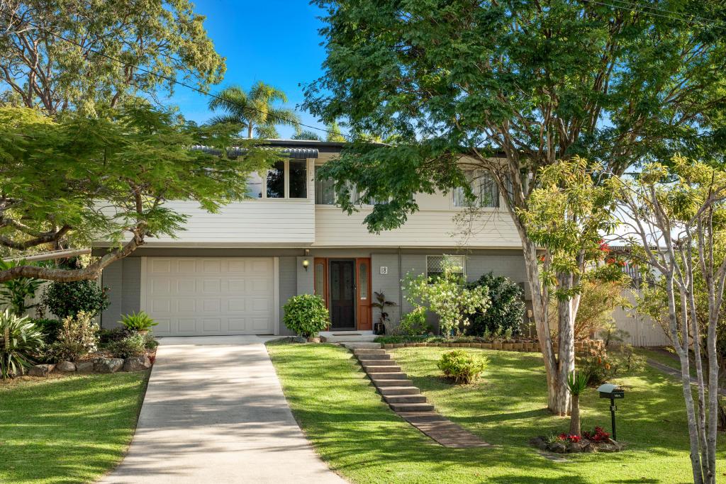 18 Heston St, Stafford Heights, QLD 4053