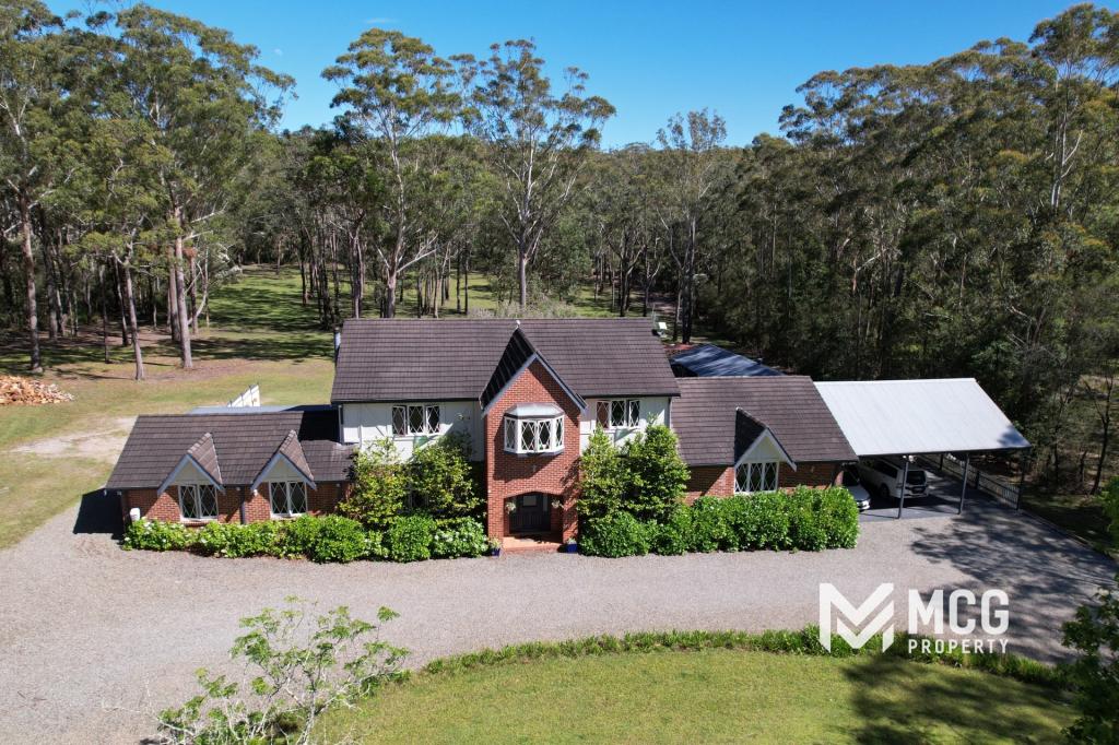 17 Mcarthur Dr, Falls Creek, NSW 2540