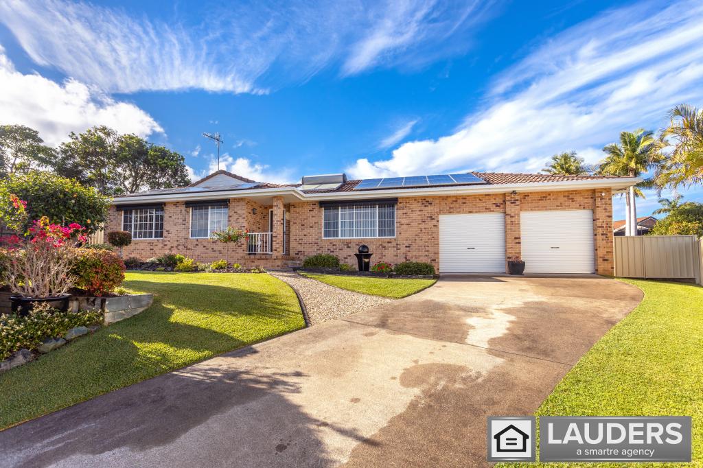 4 TERN CL, OLD BAR, NSW 2430