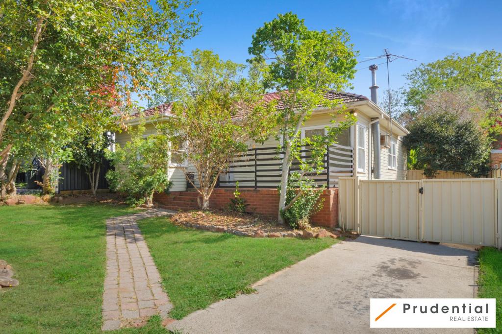 7 Mereil St, Campbelltown, NSW 2560