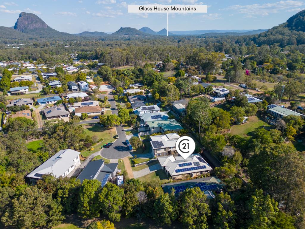 9 Dollarbird Pl, Glass House Mountains, QLD 4518